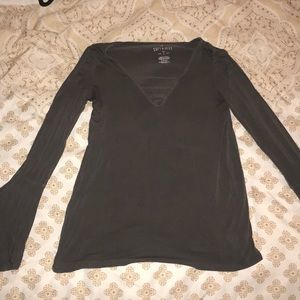 Bell sleeved American Eagle tee
